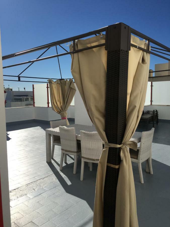 Appartement Luxueux 4 Pieces, Terrasse 120M2 Vue Mer Praia Da Rocha Портиман Экстерьер фото